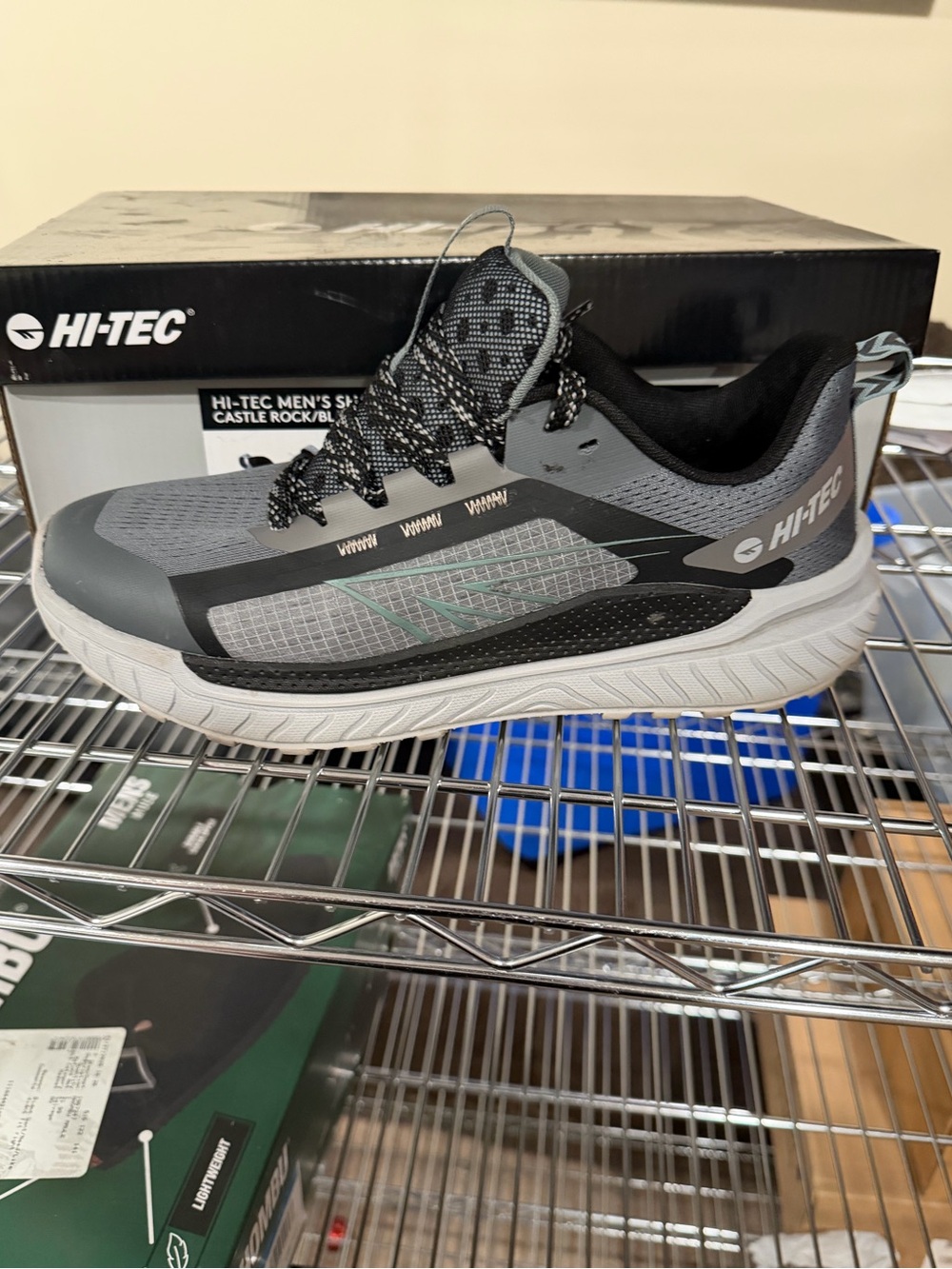 Hi-Tec Men’s Athletic Sneakers Castlerock Black Size 10 M US